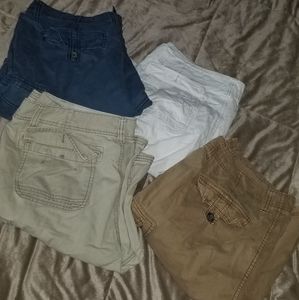 4 pair of mens cargo shorts